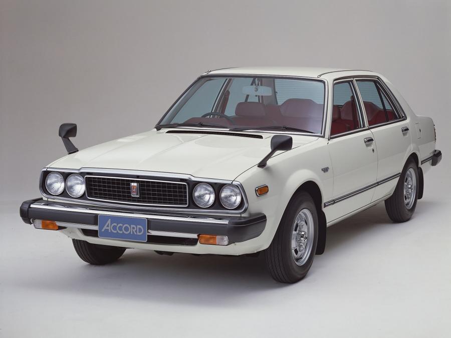  Honda Accord Saloon 1977 года  (фото 8 из 21)